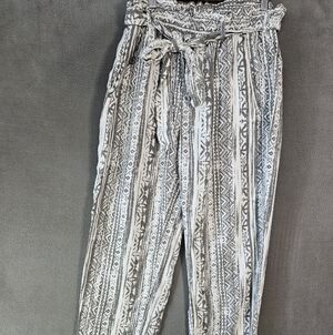 Cali 1850 LA Women Large High-Rise Belt Linen Blend Gray Aztec Straight Leg Boho